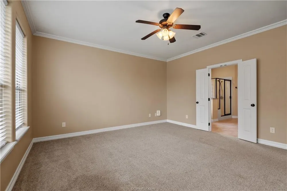 1904 Debbie Drive Bryan, TX 77802