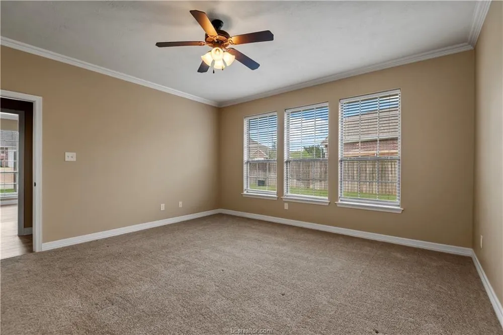 1904 Debbie Drive Bryan, TX 77802