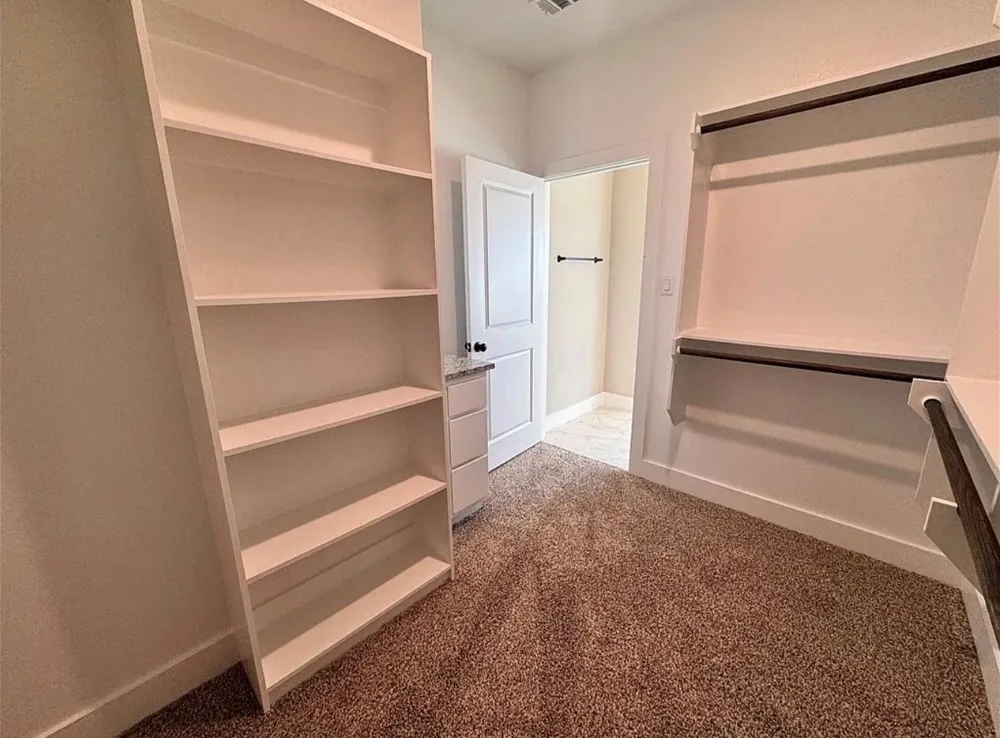 1227 Patriot Drive College Station, TX 77845