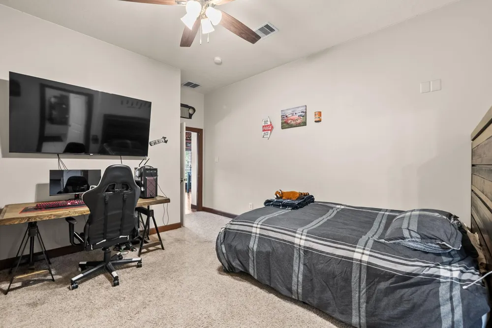 3124 Willow Oak Lane Sealy, TX 77474