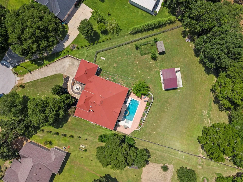 3124 Willow Oak Lane Sealy, TX 77474