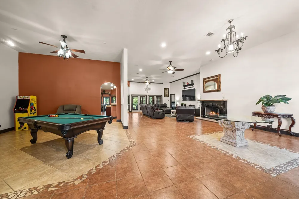 3124 Willow Oak Lane Sealy, TX 77474