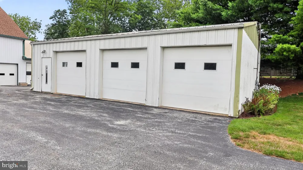 1505 W KINGS HIGHWAY Gap, PA 17527