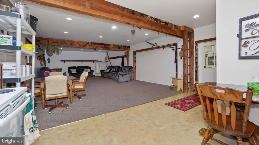 1505 W KINGS HIGHWAY Gap, PA 17527