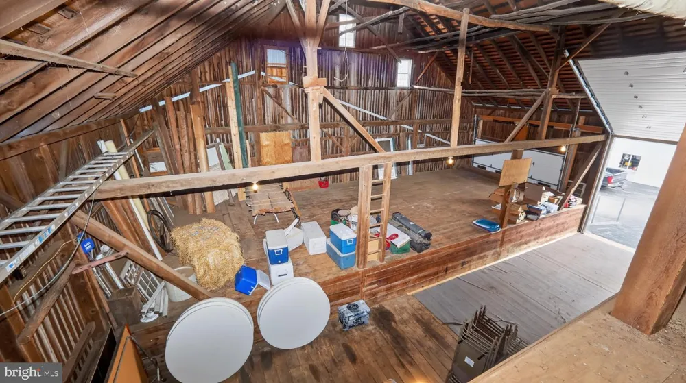 1505 W KINGS HIGHWAY Gap, PA 17527