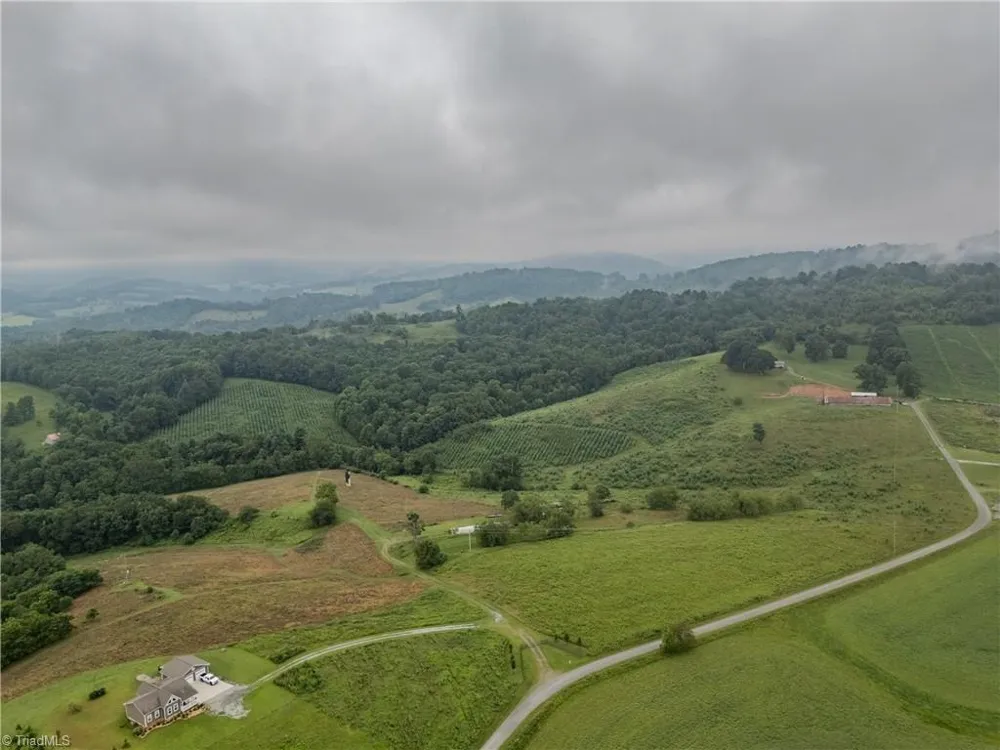 000 Bledsoe Road Sparta, NC 28675