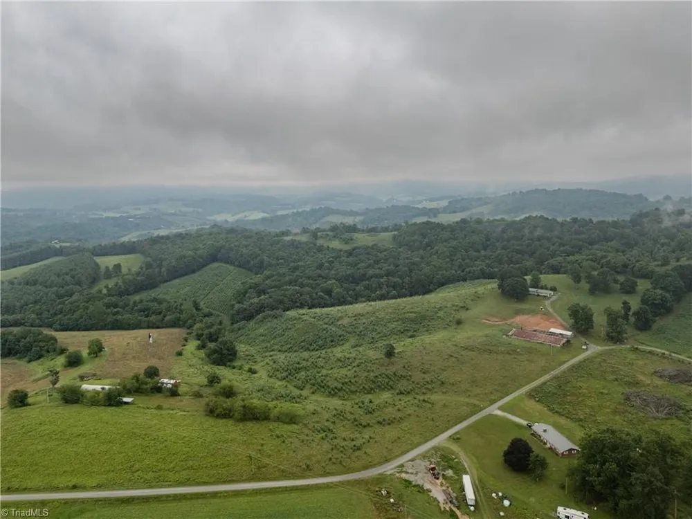 000 Bledsoe Road Sparta, NC 28675