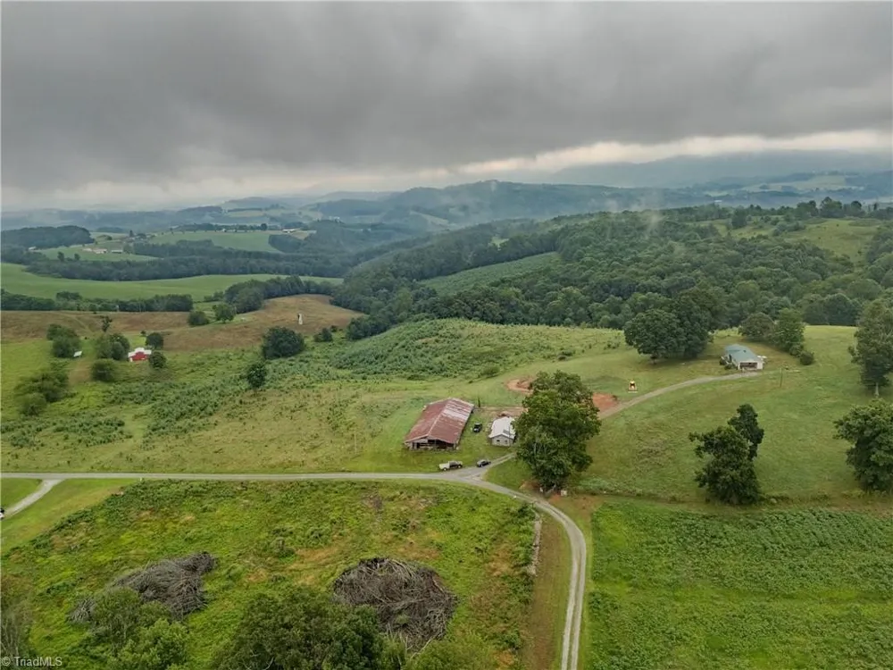 000 Bledsoe Road Sparta, NC 28675