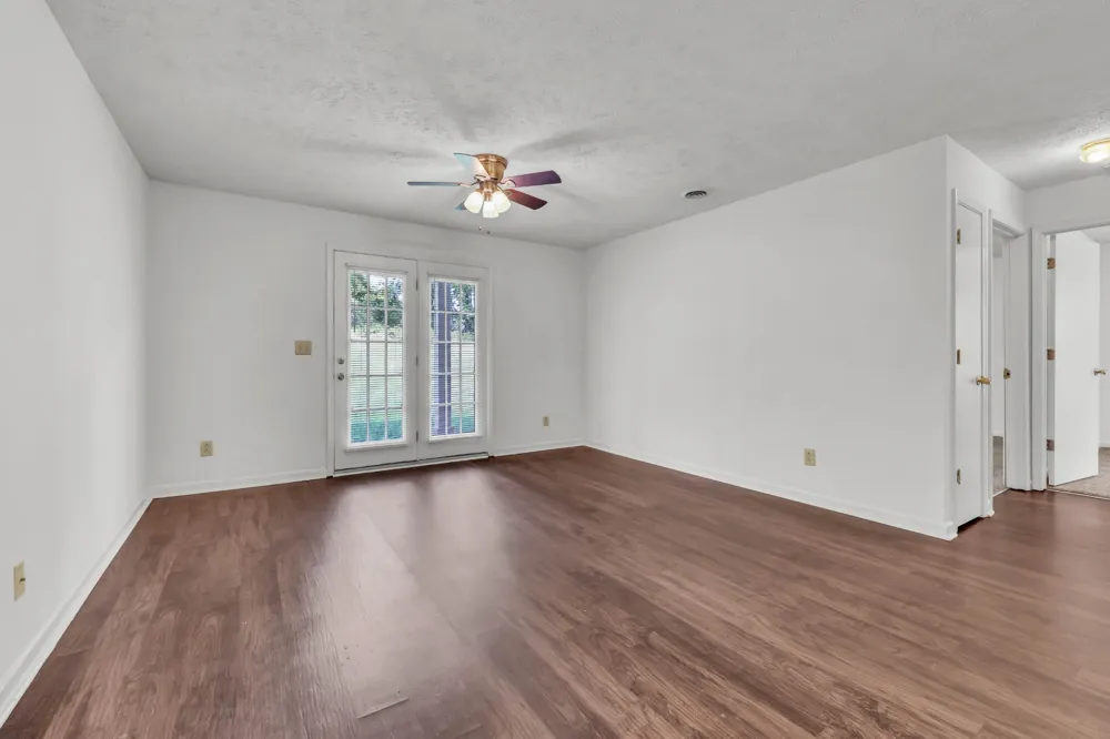 3247 Tower Dr #D Clarksville, TN 37042