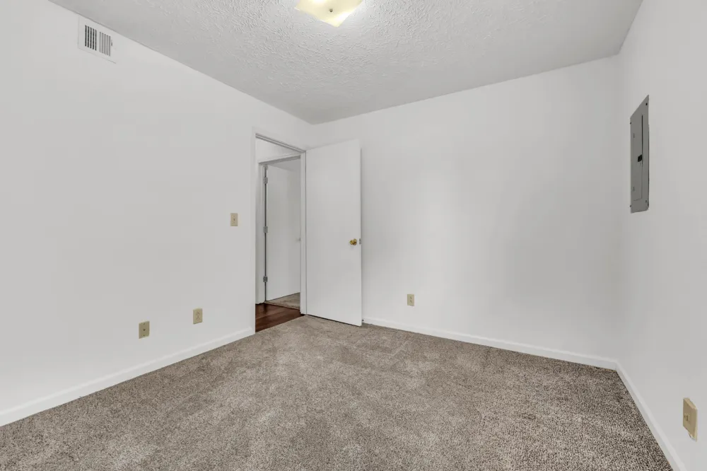3247 Tower Dr #D Clarksville, TN 37042