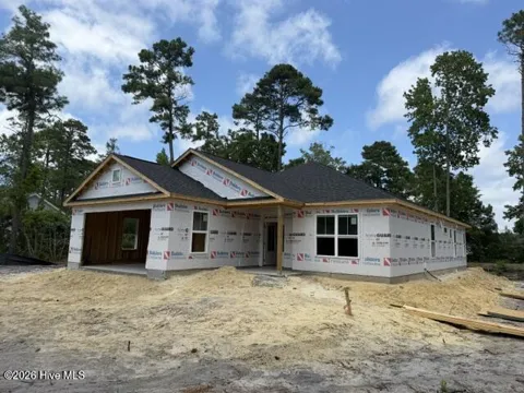 61 Pinewood Drive