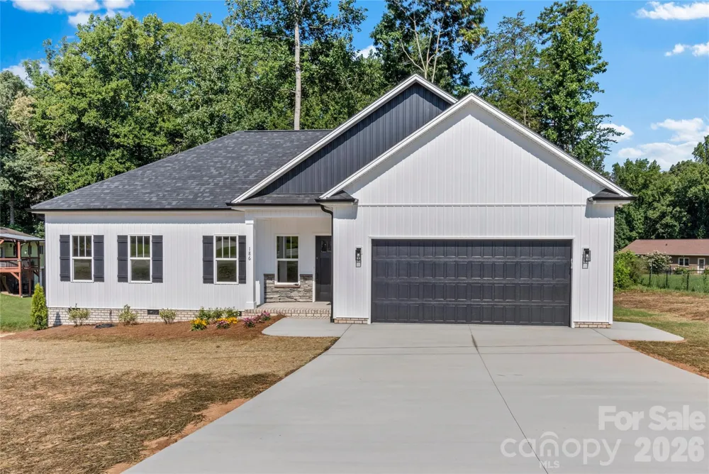 186 O Farrell Street Winston Salem, NC 27107