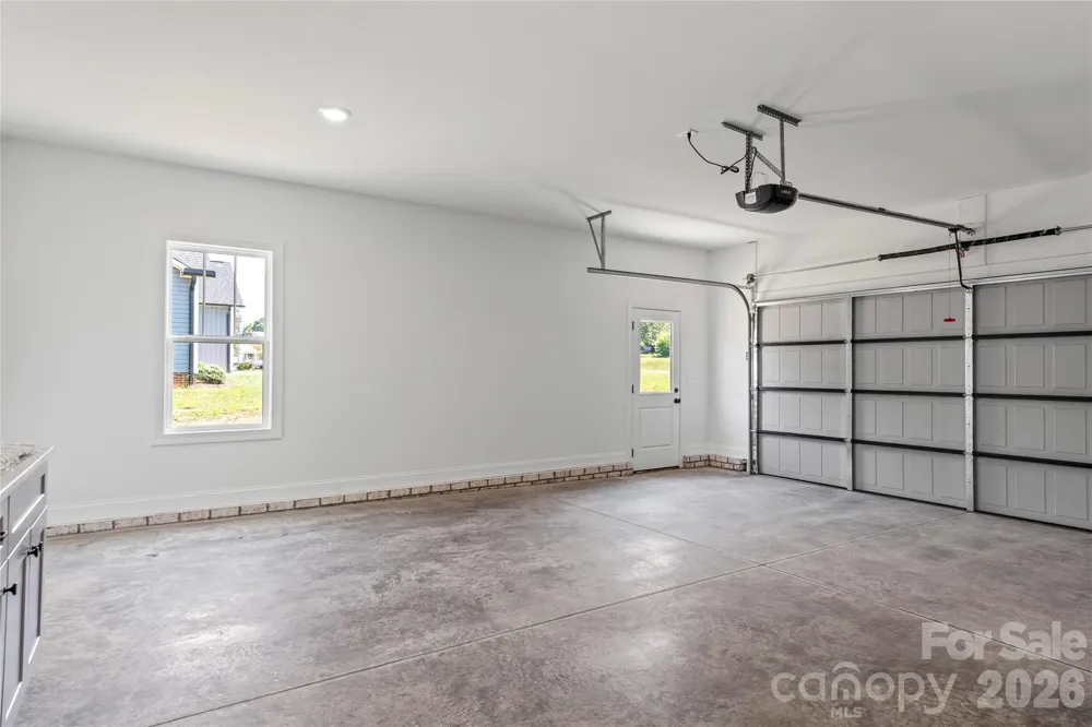 186 O Farrell Street Winston Salem, NC 27107