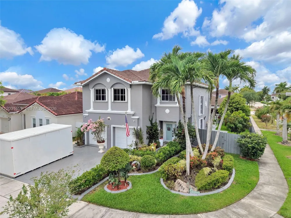 14402 SW 157th Path Miami, FL 33196