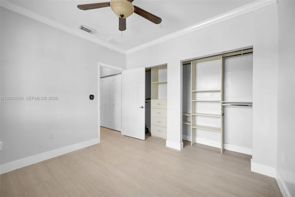 14402 SW 157th Path Miami, FL 33196