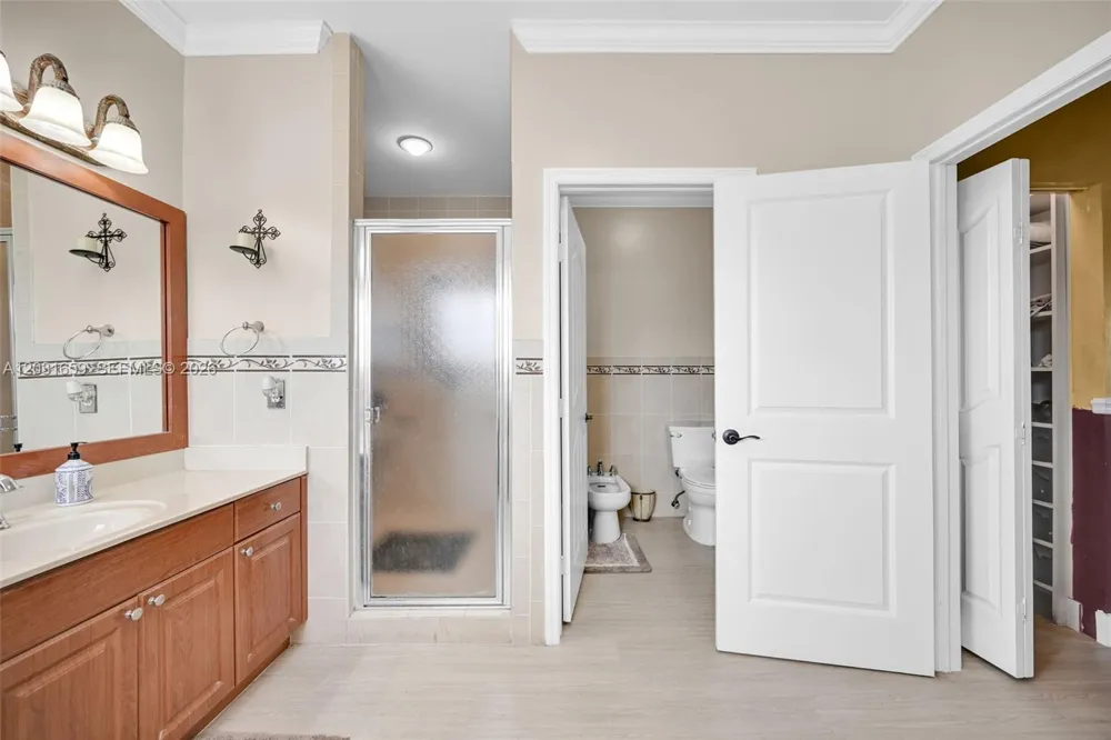 14402 SW 157th Path Miami, FL 33196