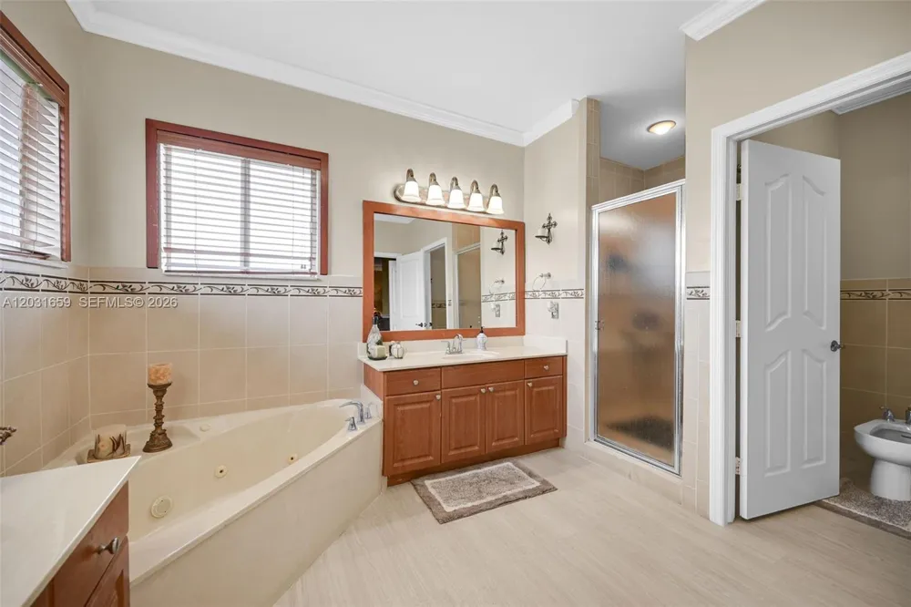 14402 SW 157th Path Miami, FL 33196