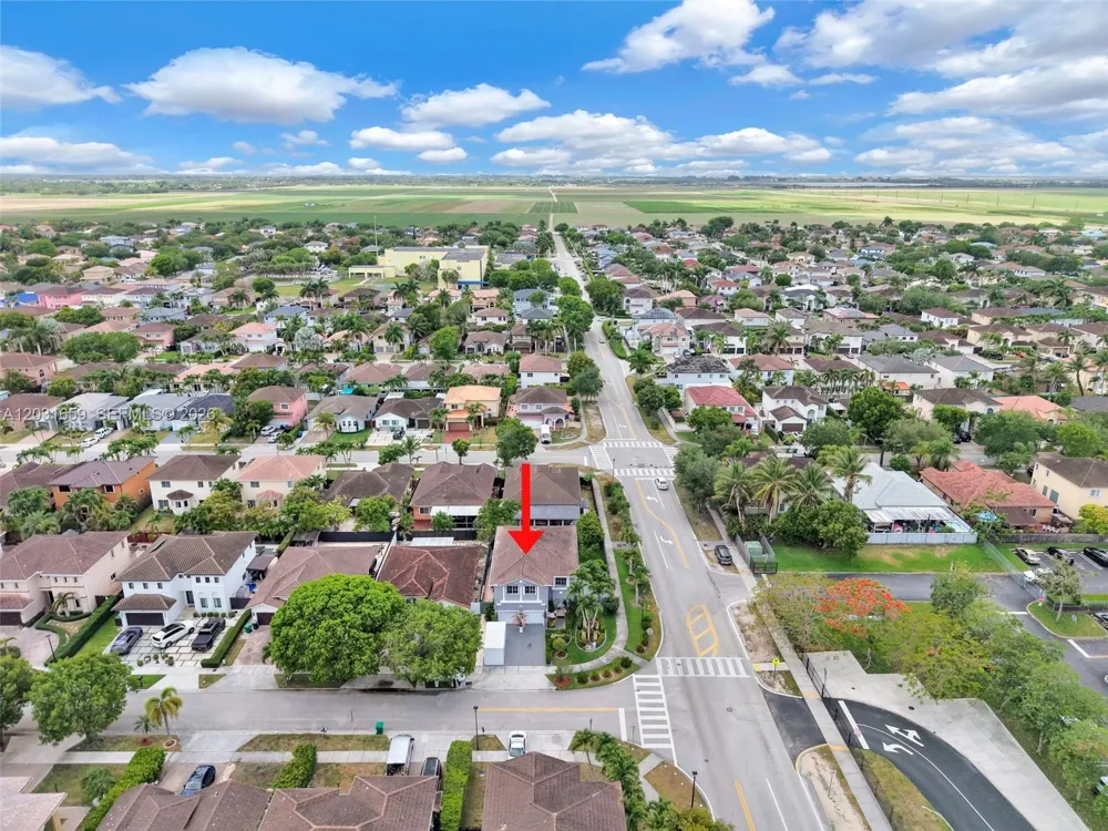 14402 SW 157th Path Miami, FL 33196