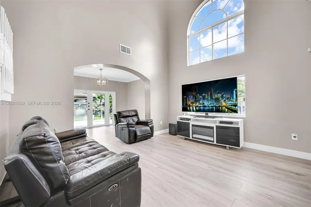 14402 SW 157th Path Miami, FL 33196