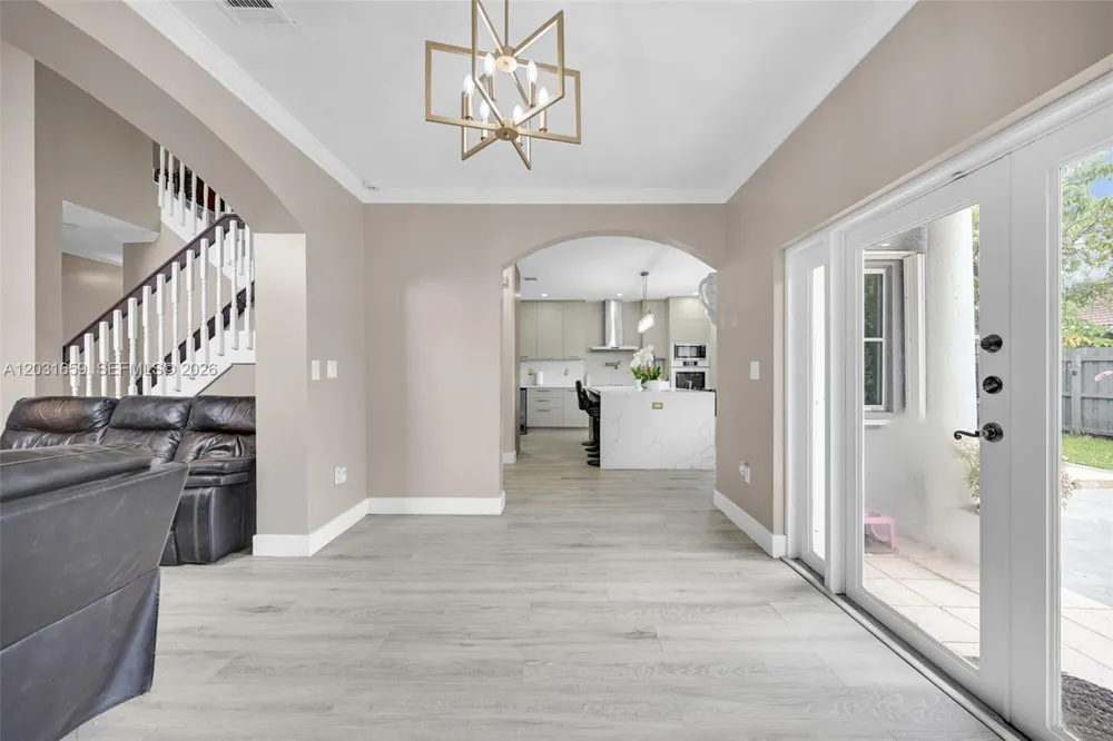 14402 SW 157th Path Miami, FL 33196