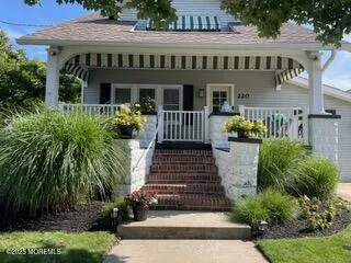 220 13th Avenue