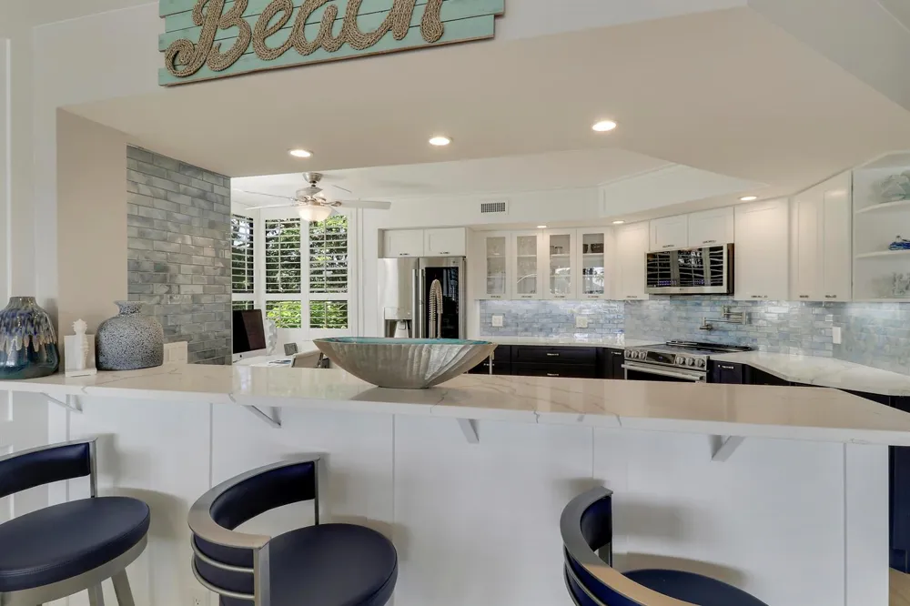 515 Bay Colony Drive Juno Beach, FL 33408