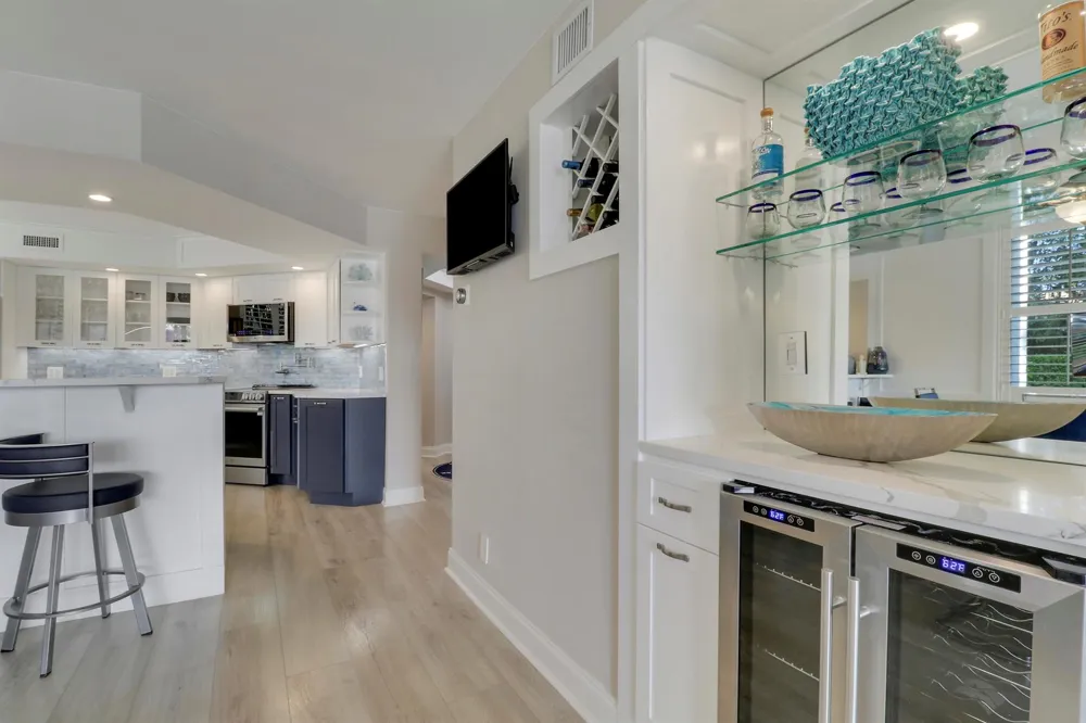 515 Bay Colony Drive Juno Beach, FL 33408