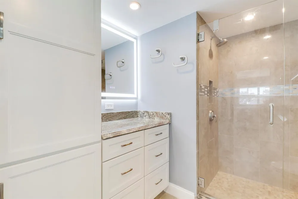 515 Bay Colony Drive Juno Beach, FL 33408