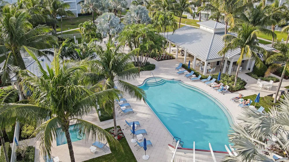 515 Bay Colony Drive Juno Beach, FL 33408