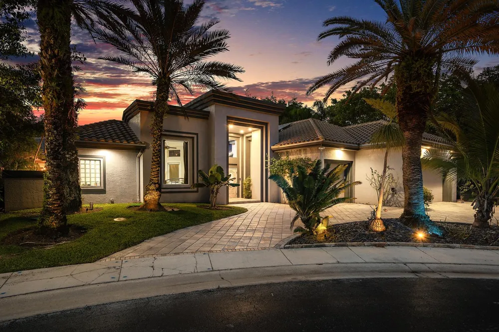 6595 NW 32nd Terrace Boca Raton, FL 33496
