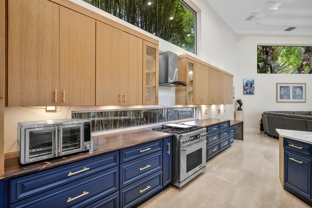 6595 NW 32nd Terrace Boca Raton, FL 33496
