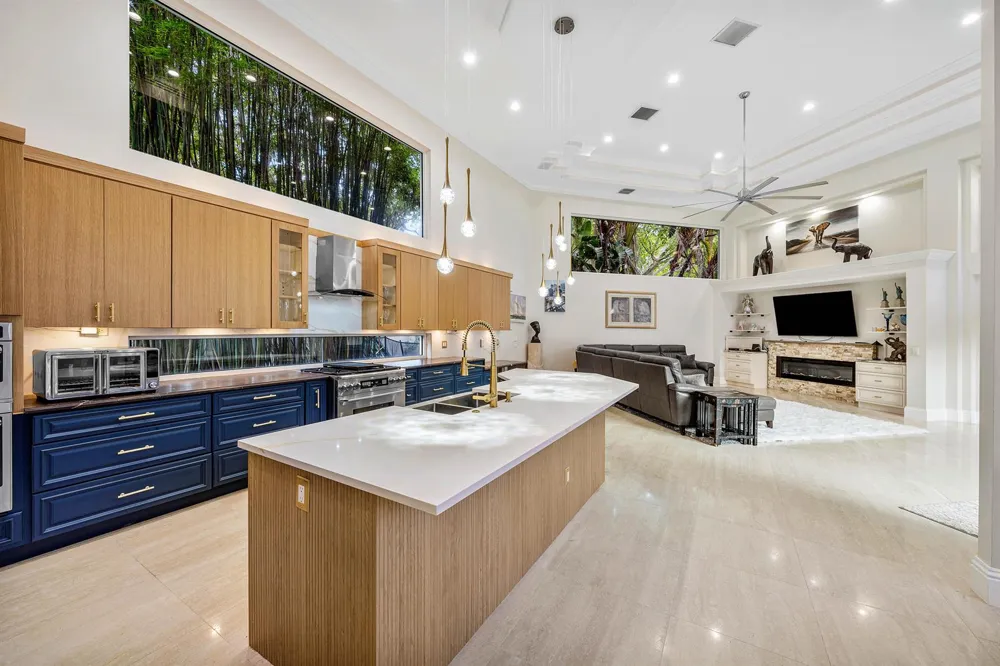 6595 NW 32nd Terrace Boca Raton, FL 33496