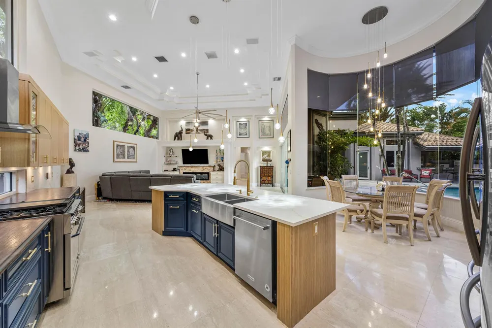 6595 NW 32nd Terrace Boca Raton, FL 33496