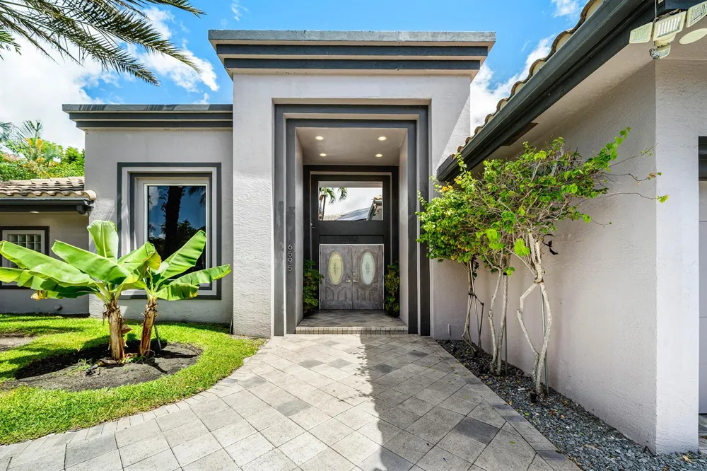 6595 NW 32nd Terrace Boca Raton, FL 33496