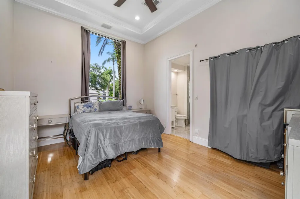 6595 NW 32nd Terrace Boca Raton, FL 33496