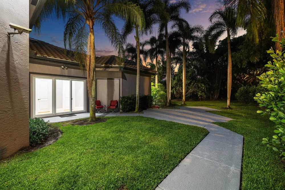 6595 NW 32nd Terrace Boca Raton, FL 33496