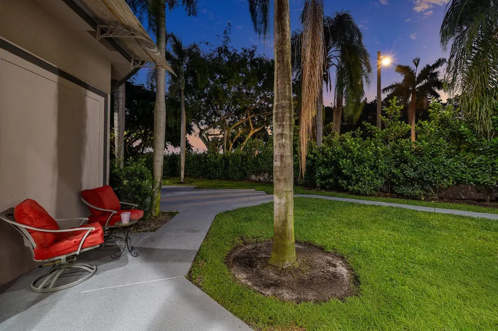 6595 NW 32nd Terrace Boca Raton, FL 33496
