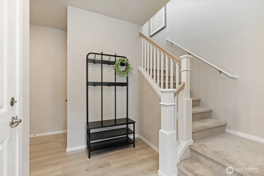 1607 NE Calavista Street Poulsbo, WA 98370