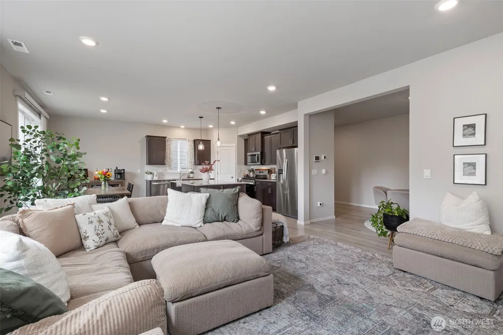 1607 NE Calavista Street Poulsbo, WA 98370