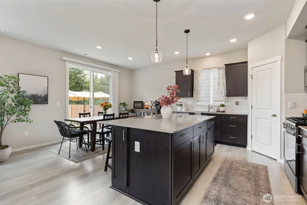 1607 NE Calavista Street Poulsbo, WA 98370