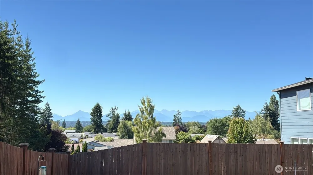 1607 NE Calavista Street Poulsbo, WA 98370