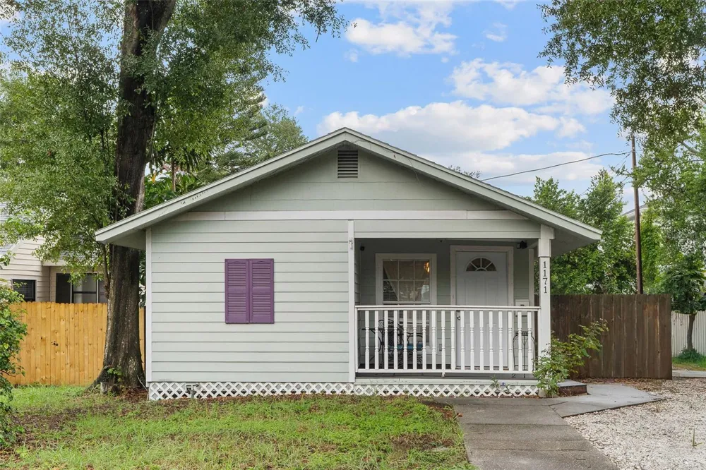 1171 HIGHLAND COURT St Petersburg, FL 33701