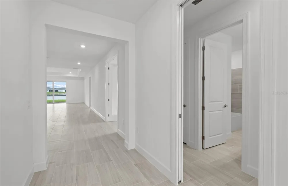 16526 ENNIS PLACE Bradenton, FL 34212