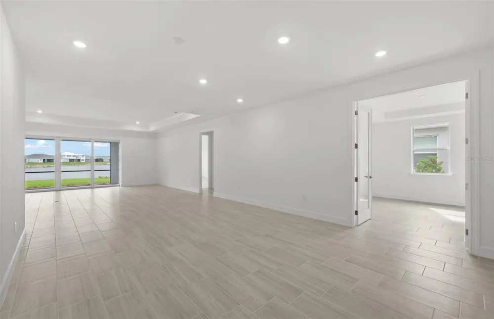 16526 ENNIS PLACE Bradenton, FL 34212