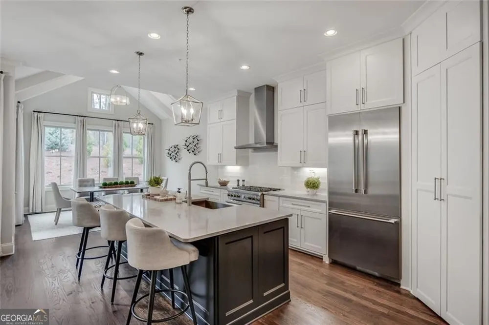 61 Bourbon ST Senoia, GA 30276