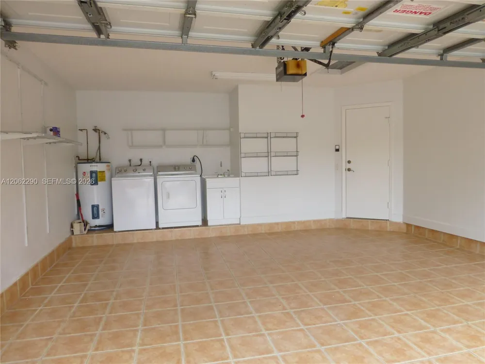 11236 NW 58th Ter Doral, FL 33178