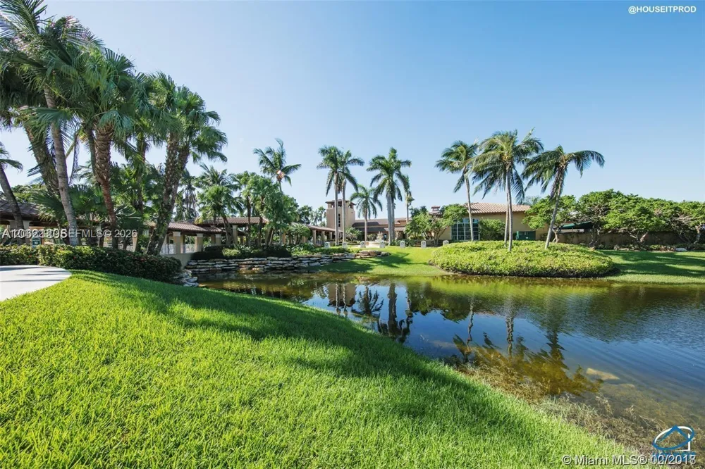 11236 NW 58th Ter Doral, FL 33178