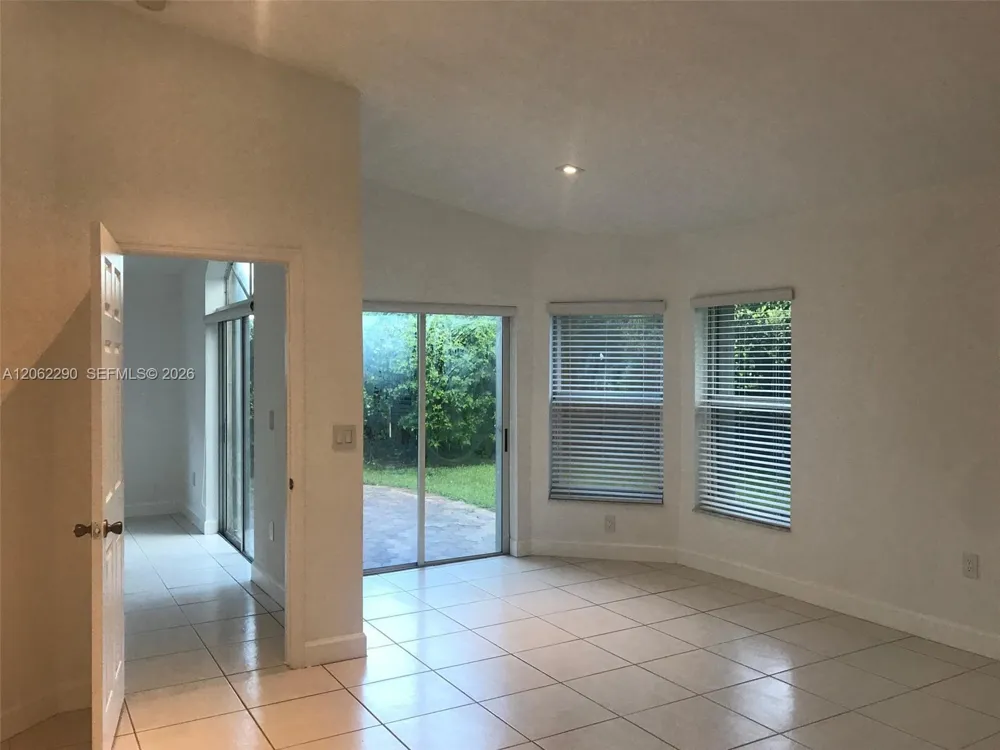 11236 NW 58th Ter Doral, FL 33178