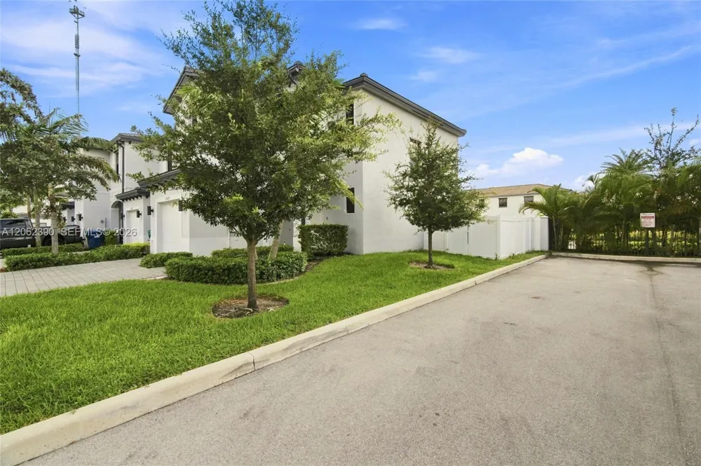 20369 NW 5th Ct #20369 Miami Gardens, FL 33169