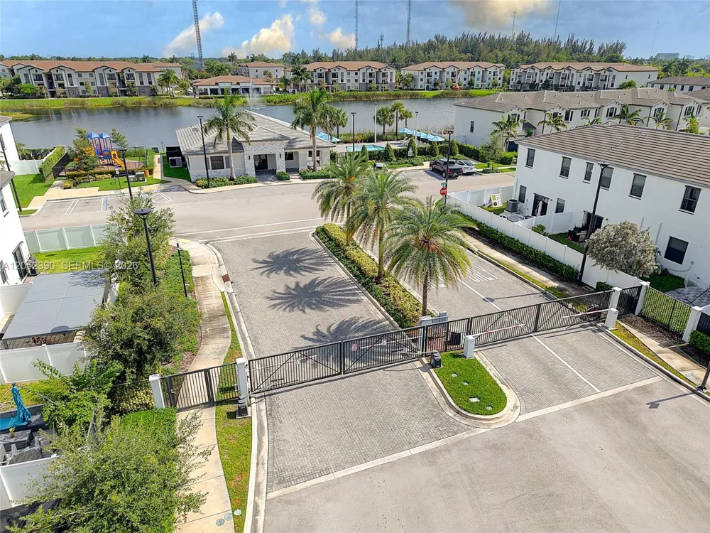 20369 NW 5th Ct #20369 Miami Gardens, FL 33169